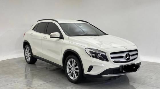 MERCEDES-BENZ GLA 200 1.6 CGI STYLE 16V TURBO FLEX 4P AUTOMÁTICO